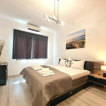 Friendly Family Luxury * Burgas City